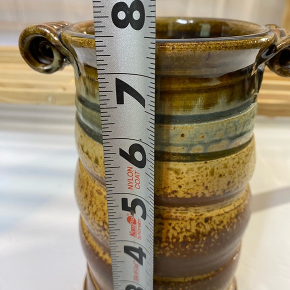 Beautiful Ash Glazed Brown Spiral Pottery Vase Lookout Mtn Rustic Signed - Picture 7 of 11